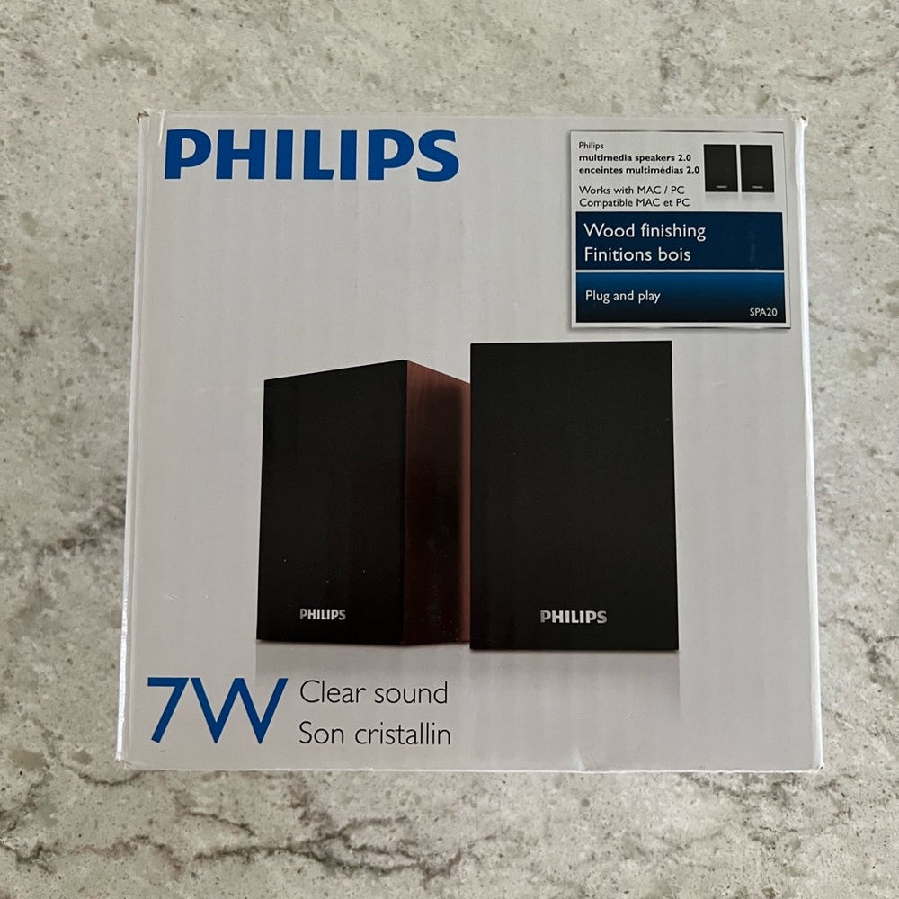 Philips Wood Finish 7W Clear Sound Multimedia Speakers